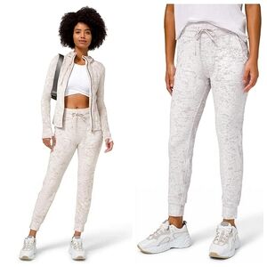 Lululemon Ready to Crush Jogger Chrome Size 6 Travel Whimsigoth Loungewear